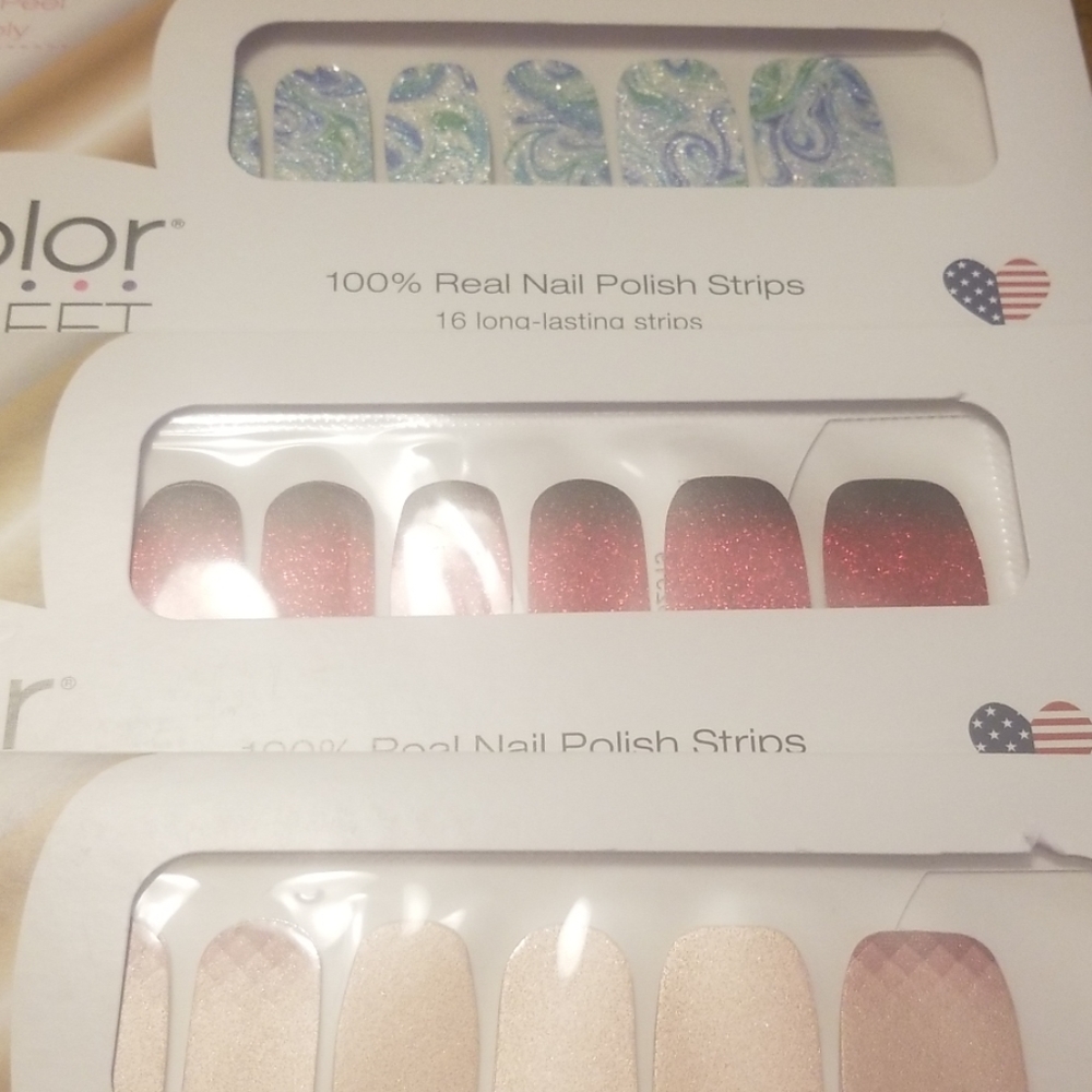 Bundle of color street design